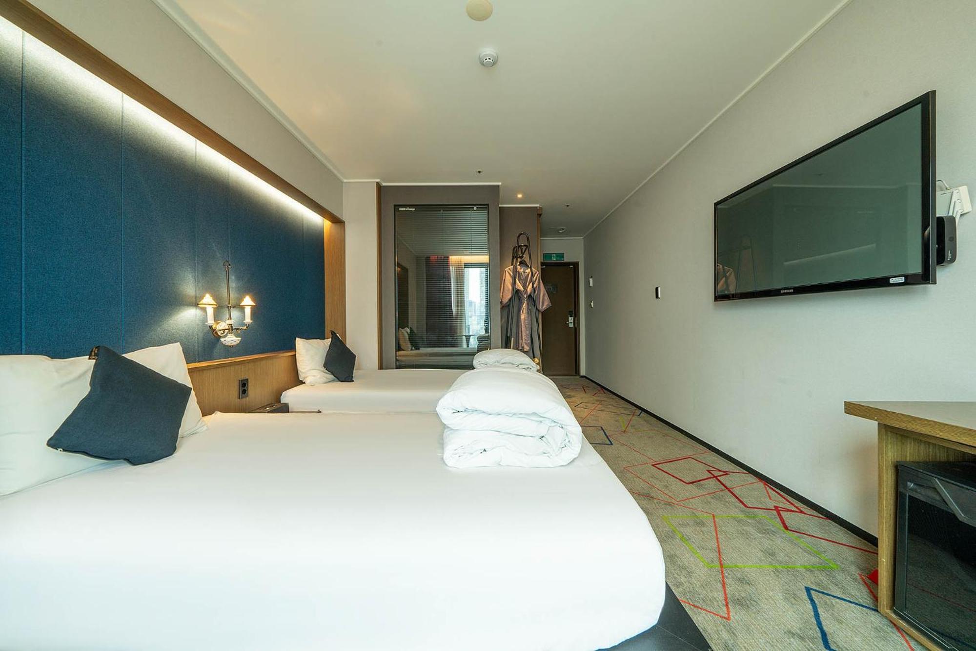 South Vandeco Hotel Busan Bagian luar foto