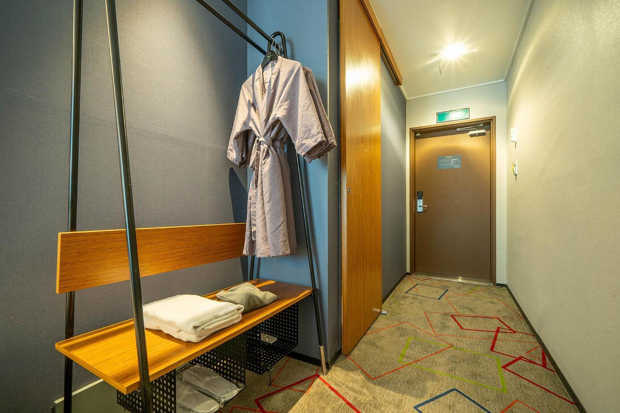 South Vandeco Hotel Busan Bagian luar foto